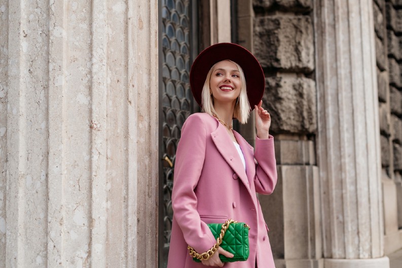 5 HOROSKOPSKIH ZNAKOVA SA NAJVIŠE STILA Za njima se svi okreću, a oni nikad ne greše pri izboru odeće