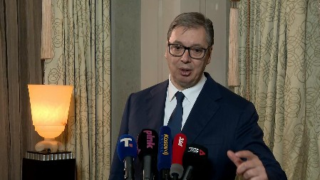 VIŠE JE LJUDI BILO NA KOKTELU OVDE NEGO NA PROTESTU Vučić: Šta su postigli time, osim što su iznervirali celu naciju?