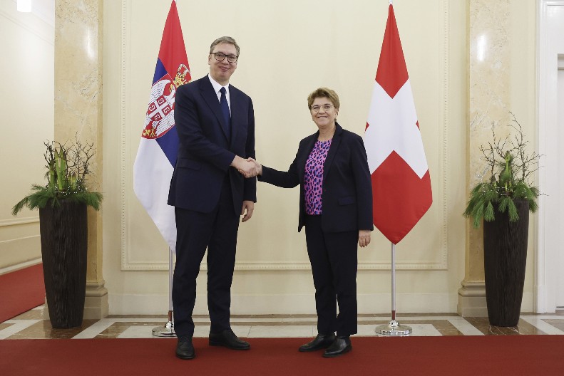 VUČIĆ SE OGLASIO SA SJAJNIM VESTIMA ZA SRBIJU "Veoma sam srećan što danas dobijamo potvrdu" (FOTO)