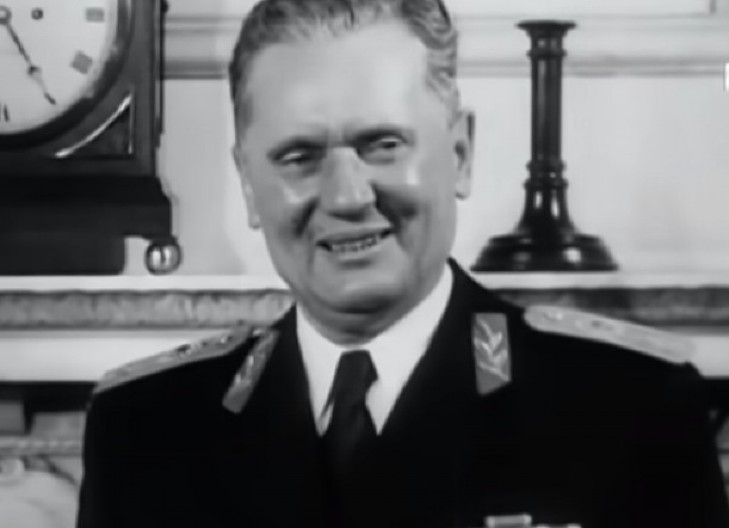 VIC DANA Umro Josip Broz, pa se svađaju Hrvat i Srbin...