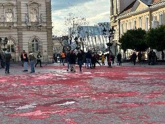 SAD IM SE I OVI PRIKLJUČILI... Posle Hrvata, podršku lažnim studentima šalju i "studenti" iz Crne Gore