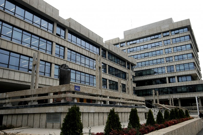 "ZNATE SUDIJA, JA SAM SE NADROGIRAO I ETO TAKO REŠIO DA GA UBIJEM" Iskaz optuženog za stravičnu likvidaciju u Beogradu šokirao čak i članove sudskog veća!