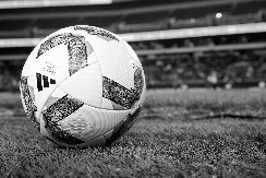 TRAGEDIJA POTRESLA FUDBALSKI SVET Preminuo legendarni golman, ostaće upamćen po brojnim trofejima