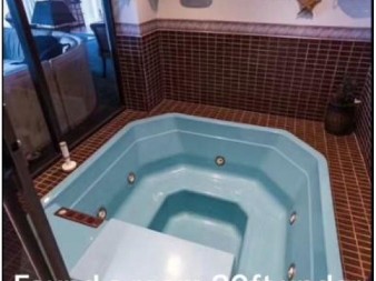 RENOVIRALI SU STARU KUĆU, A ONO ŠTO SU NAŠLI ISPOD ĐAKUZIJA IZAZIVA JEZU: Usledilo je ŠOK otkriće iz prošlosti (VIDEO)