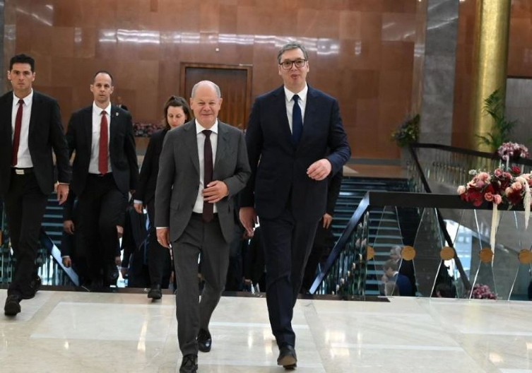 VUČIĆ SUTRA U POSETI NEMAČKOJ:  Sastaje se sa Šolcom