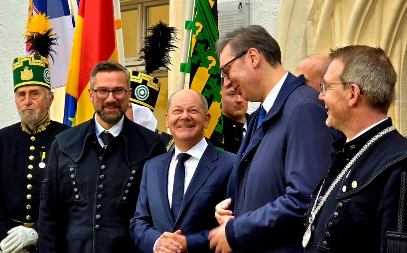 VUČIĆ STIGAO U NEMAČKU: Sledi obilazak Saksonije i važni razgovori sa Šolcom