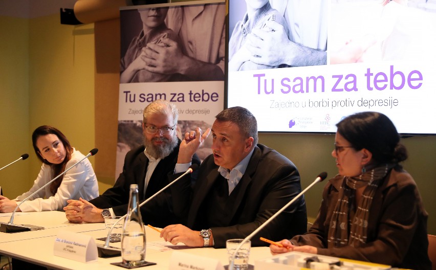 PRAZNICI SU PERIOD PREPUN IZAZOVA U Srbiji 250.000 ljudi pati od depresije