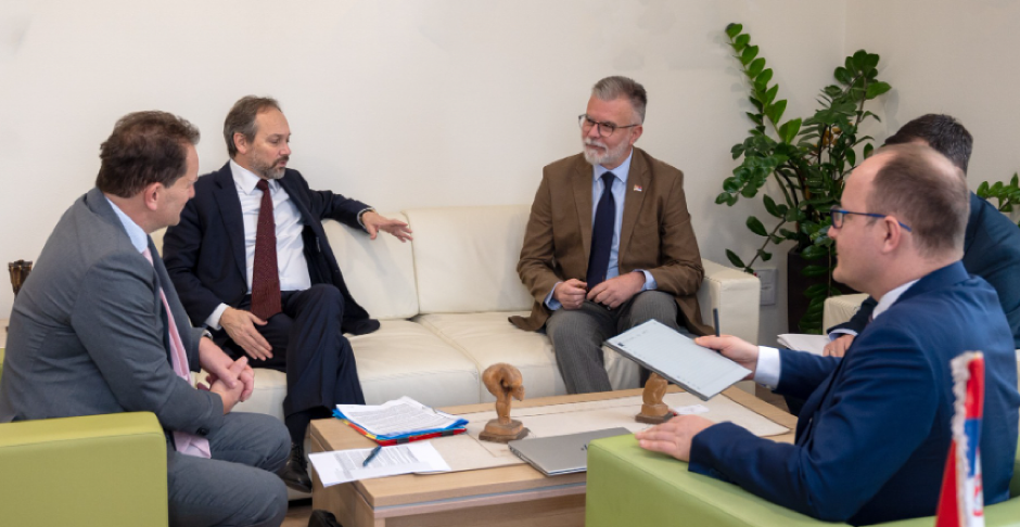 RISTIĆ, PLECITI I ŽIOFRE O NASTAVKU ZAKONODAVNE REFORME U OKVIRU SEKTORA JAVNOG INFORMISANJA I DALJEM RAZVOJU OBLASTI TELEKOMUNIKACIJA