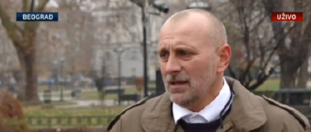 Kokanović napada Vučića zbog saradnje sa Nemačkom u cilju podizanja srpskog standarda, a on sekirom branio antisrpsku Nemicu Violu!