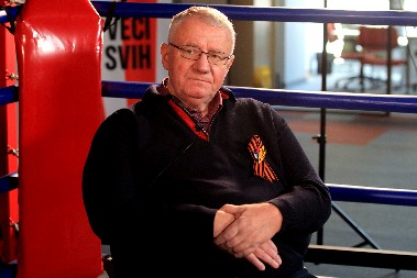 ŠEŠELJ O BATINAMA U ZENICI "Dobio sam 15 udaraca pendrekom po leđima"