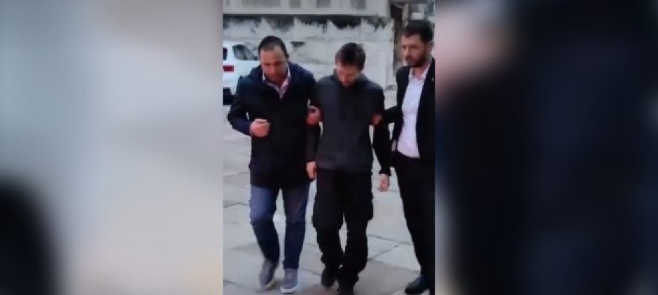 RASULO MEĐU BLOKADERIMA! Ograđuju se jedni od drugih, krive se međusobno, ne zna se ko pije, ko plaća! (VIDEO)