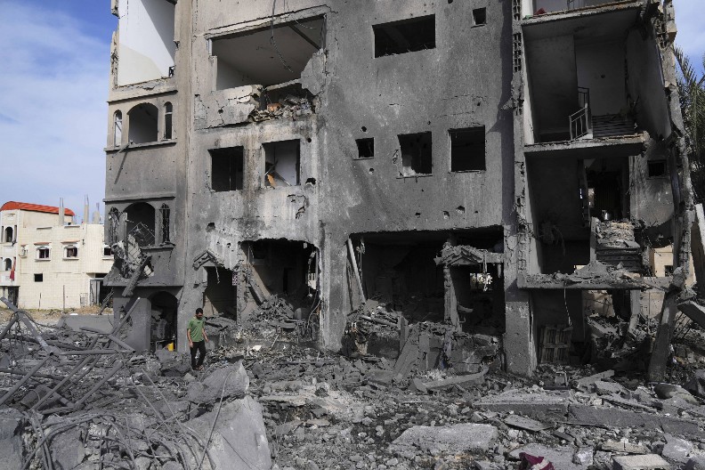 ŽENA UBIJENA KAD JE KRENULA NA POROĐAJ, BEBA ROĐENA CARSKIM REZOM Stravičan napad u Izraelu