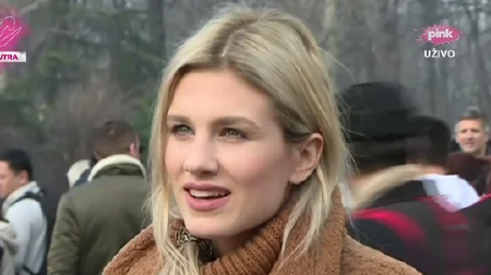 ŽIVE U HOTELU! Nevena Božović uživa u luksuzu sa mužem Nikolom - na krovu restoran, a pogled na more je san snova (FOTO)