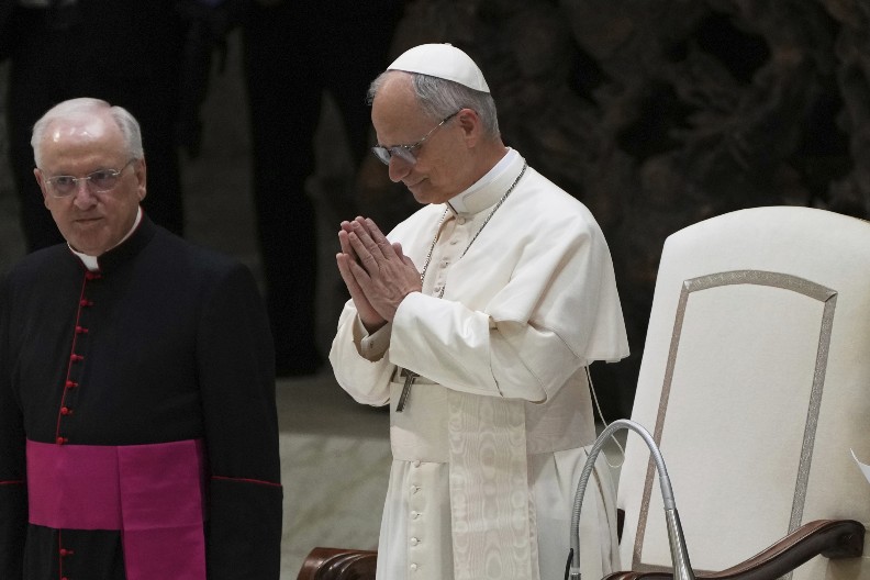 ''VIDEĆEMO ŠTA ĆEMO DA RADIMO, SITUACIJA JE KOMPLIKOVANA'' Papa Lav XIV izneo predlog Rusiji i Ukrajini, ovo je epicentar svetske nade za kraj sukoba?