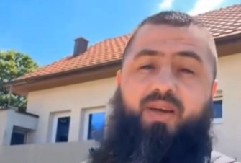 DIRLJIV GEST SEADA IZ NOVOG PAZARA ODUŠEVIO SRBIJU Pekar pomogao siromašnoj porodici u nevolji, BRAVO ZA SOLIDARNOST! (VIDEO)