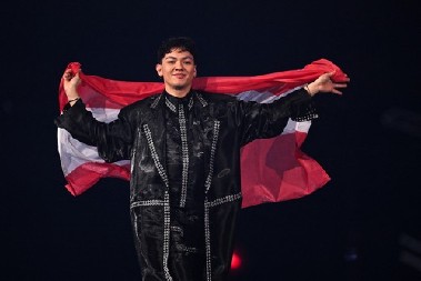 "ONA ME SMIRUJE, BEZ NJE NE MOGU" Raskrinkana tajna favorita na Evroviziji, u sve umešana i ova Srpkinja