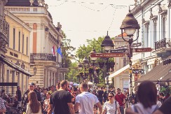 ZDRAV GRAD ZA ZDRAVE LJUDE Danas obeležavamo Dan zdravih građana, a evo znači živeti u zdravoj sredini