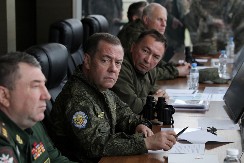 DA NE BI NESTALO SA PLANETE Čovečanstvo mora da stvori novi svetski poredak