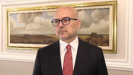 TERORIZAM, HOĆE SRBIJU DA OSTAVE BEZ STRUJE! Lider SNS Vučević zabrinut zbog blokada auto-puteva i TENT-a