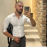 NAŠ PEVAČ PRED TAKMIČENJE OSTAO BEZ VOLJENE OSOBE Doneo bitnu odluku nakon smrti, detalji kidaju dušu!