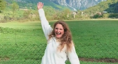 AMERIKANKA OTKRILA ŠOKANTNU ISTINU O BALKANU Proputovala je kroz ceo region, a ono što joj se desilo u Albaniji nikada neće zaboraviti! (VIDEO)