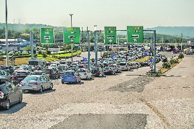 LETUJETE PREKO AGENCIJE? Evo kako da ne ostanete i bez novca i bez odmora