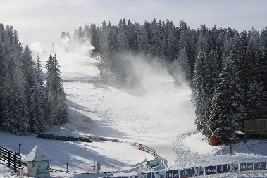 KRAJ MAJA, A U SRBIJI SNEG I MRAZ! Objavljena najnovija vremenska prognoza, evo kad stižu LETNJE temperature