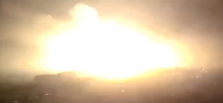 SNIMCI SU ZASTRAŠUJUĆI, GORI UKRAJINSKO TLO! Putinova avijacija razara sve pred sobom! (VIDEO)