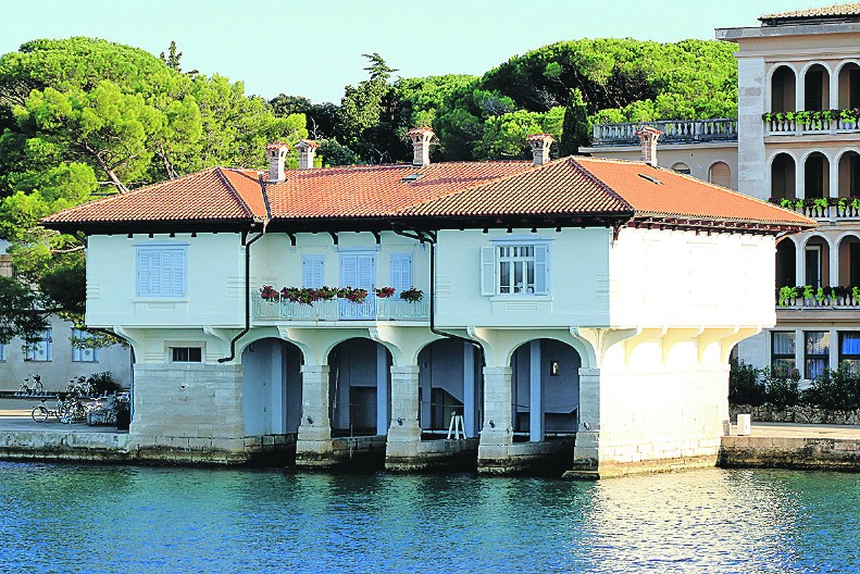 Raj na Zemlji za maršala