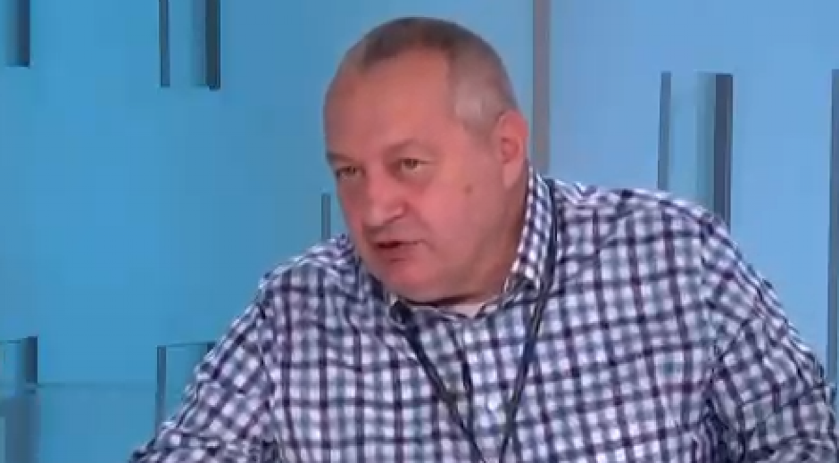 MLADI NEKA CRKNU, SAMO DA ONI ZGRABE FOTELJE? Milivojević: Prvo 10.000 ljudi da blokira studente koji žele da uče da ostanu bez hrane i vode... Neka štrajkuju glađu što duže! (VIDEO)