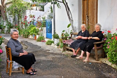 ŽIVELA JE 122 GODINE I BILA JE NAJSTARIJA OSOBA NA SVETU Ove 3 namirnice jela je svaki dan
