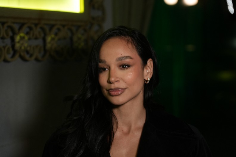 "NOSILA SAM MAJČINE CIPELE TRI BROJA MANJE" Edita Aradinović progovorila o teškom detinjstvu, jedan detalj posebno potresan