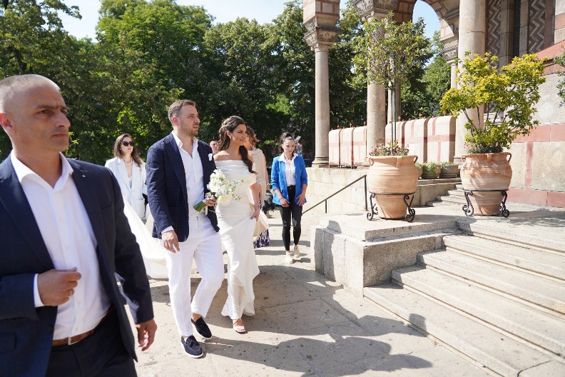 SLAVLJE U DOMU DRAGANE KOSJERINE Voditeljkin muž se momentalno oglasio, objavio i emotivnu fotografiju!