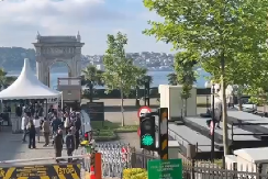 JAKE MERE OBEZBEĐENJA U LUKSUZNOM HOTELU U KOJEM SE NASTAVLJAJU PREGOVORI RUSIJE I UKRAJINE Palata proverena na eksplozivne naprave (VIDEO)