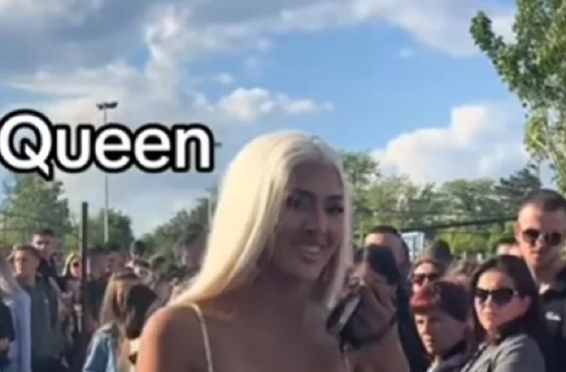 ''AU, DEVOJKO, IMAŠ LI TI OGLEDALO?'' Maturska haljina devojke iz Prištine zapalila region, bukti rat na mrežama!