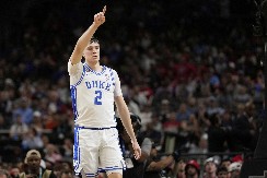 CIFRA OD KOJE ĆE VAM SE ZAVRTETI U GLAVI Najveći košarkaški talenat još nije stigao u NBA, a već je uspeo da zaradi ogroman novac