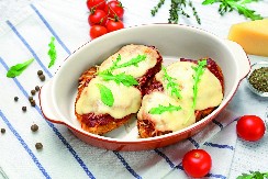 PILETINA SA PARMEZANOM I TARTUFIMA Recept pevačice Bojane Stamenov oduševio domaćice na mrežama