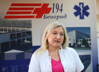 U TOKU JE TOPLOTNI TALAS, DOKTORKA IZ HITNE IMA UPOZORENJE Ovo nikako ne radite u najtoplijem delu dana