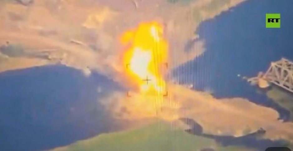 RUSI RAZNELI KLJUČNI MOST U UKRAJINI ZA SEKUNDU! Peskov: Kijev je sada teroristički režim (VIDEO)