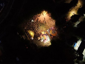 700 BLOKADERA NASILNO POKUŠAVA DA DESTABILIZUJE KOSJERIĆ UOČI IZBORA! Politički miting maskiran u kulturni događaj, poslanici opozicije i aktivisti izazivaju tenzije (FOTO)