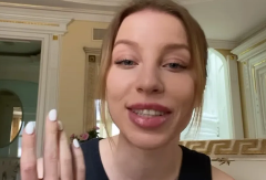 DVA BAZENA, SALON I POSEBNA SOBA U KOJOJ SVE ODIŠE LUKSUZOM Ćerka Filipa Ceptera otvorila vrata porodičnog doma (FOTO)