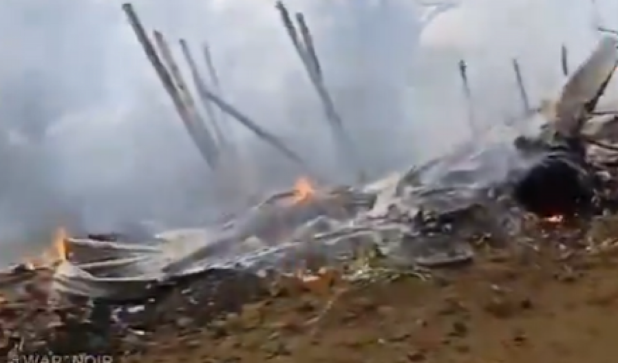 GORI MOĆNI BORBENI AVION, CURE DETALJI: Oboren "Žestoki zmaj" (VIDEO)