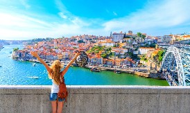 PROGLAŠEN NAJBOLJI GRAD ZA LETOVANJE SA PRIJATELJICAMA Šarmantan je, ležeran i zanimljiv - ovde se maksimalno uživa