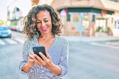 AKO SAMO TRI DANA ODLOŽITE TELEFON VAŠ MOZAK SE OPORAVLJA Naučnici otkrili šta se s njim dešava kada ne koristite tri dana mobilni