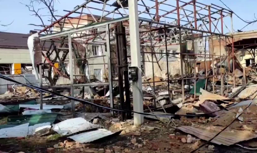 "IKONA POČELA DA MIROTOČI U CRKVI KOJU JE OSKRNAVILA UKRAJINSKA VOJSKA" Sveštenik: Evo, ona plače, vidite (VIDEO)