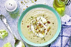 POTAŽ OD ORAHA I CELERA Posan i ukusan, krepi organizam u trenu