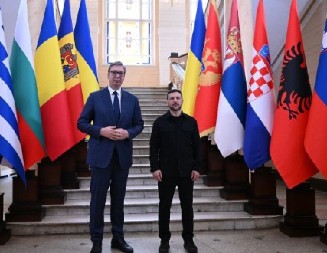 ZNAČAJAN I OTVOREN RAZGOVOR: Predsednik Vučić sastao se u Odesi sa Zelenskim (FOTO)