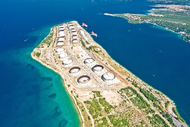 ŠPANIJA SMANJILA UVOZ RUSKOG TEČNOG GASA U maju smanjen za 14 odsto