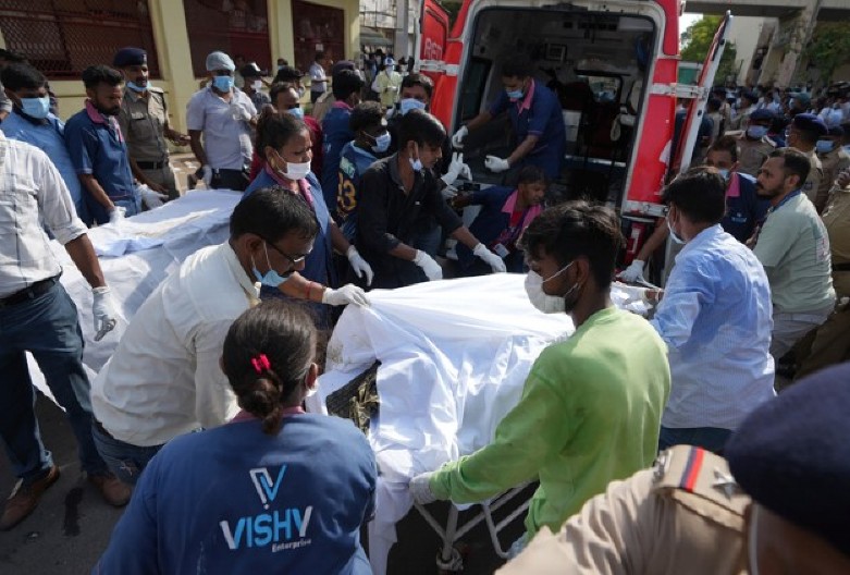 EVO DA LI IMA PREŽIVELIH U PADU AVIONA U INDIJI Oglasila se policija, ovo su zvanični podaci