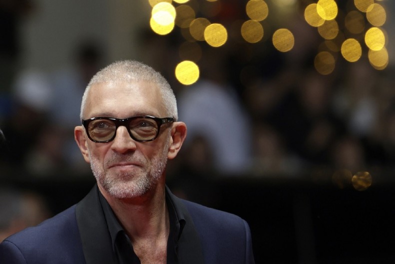 NAJRUŽNIJEG ČOVEKA NA SVETU IGRAĆE OVAJ FRANCUSKI GLUMAC Snima se novi filmski hit - evo kad je premijera